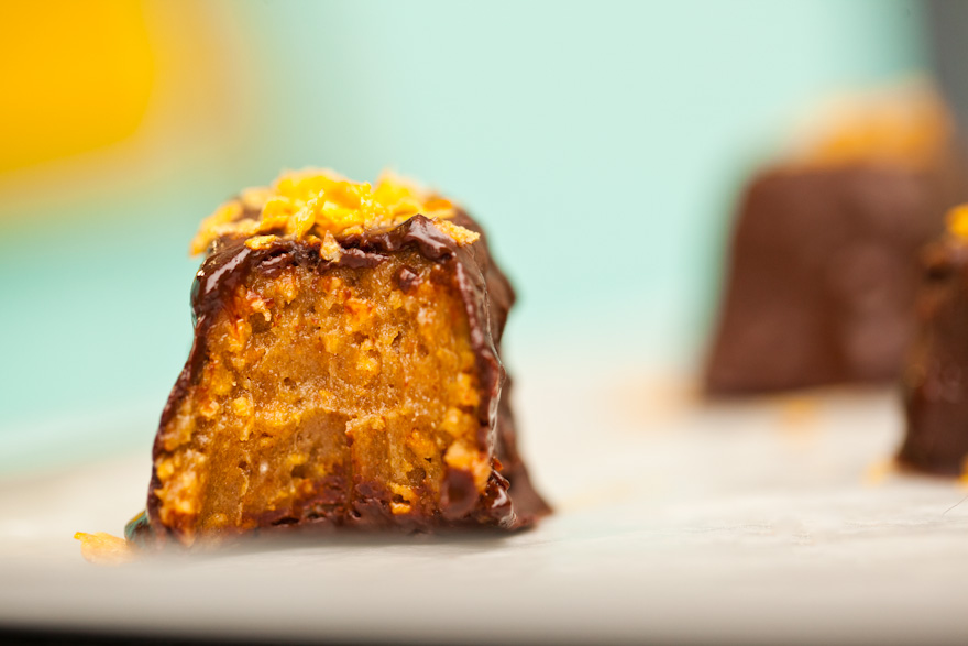 How To Make Easy Vegan Butterfingers With Only 5 Ingredients